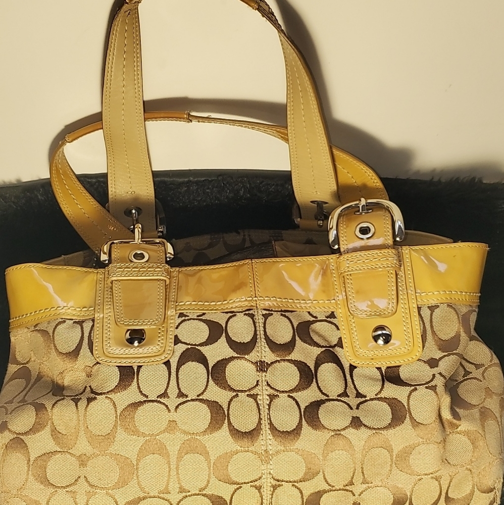 Authentic Coach Bag - Picture 4 of 16